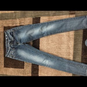 Miss Me skinny jeans